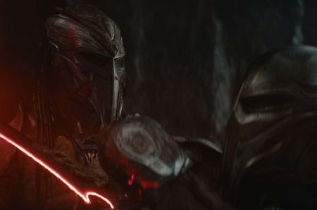 Recensione di Predator Badlands: il migliore della saga di Predator Recensione di Predator Badlands