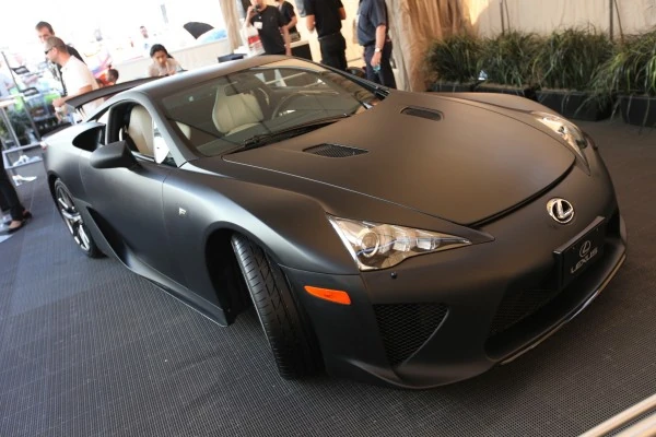 10 leggendarie Hypercar nei film che hanno segnato la storia del cinema X 10 leggendarie Hypercar nei film che hanno segnato la storia del cinema X