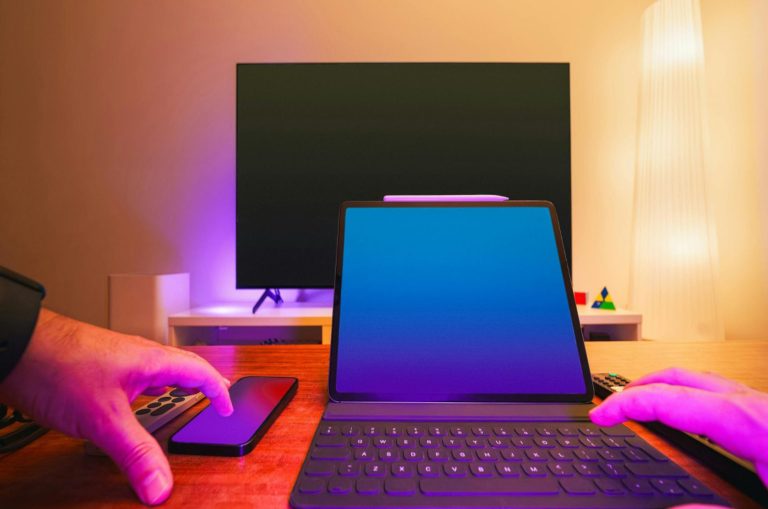 Come proiettare lo schermo di Windows 11 senza cavi e senza stress Come proiettare lo schermo di Windows 11 senza cavi e senza stress