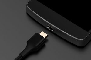 Guida ai cavi USB: Quale scegliere per il tuo Smartphone? La guida definitiva 2026 Guida ai Cavi USB Quale Scegliere per il tuo Smartphone