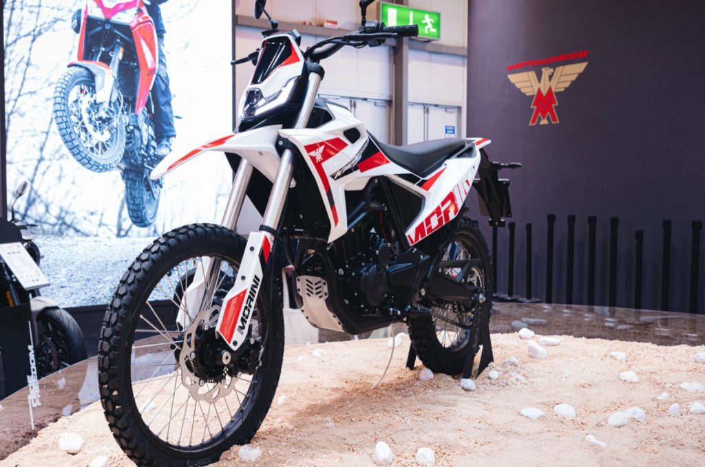 Recensione Morini Kanguro 300 2026: Il ritorno del mito leggero Recensione Morini Kanguro 300 2026