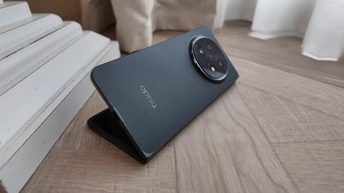 Recensione Oppo Find N6 IV Recensione Oppo Find N6 IV