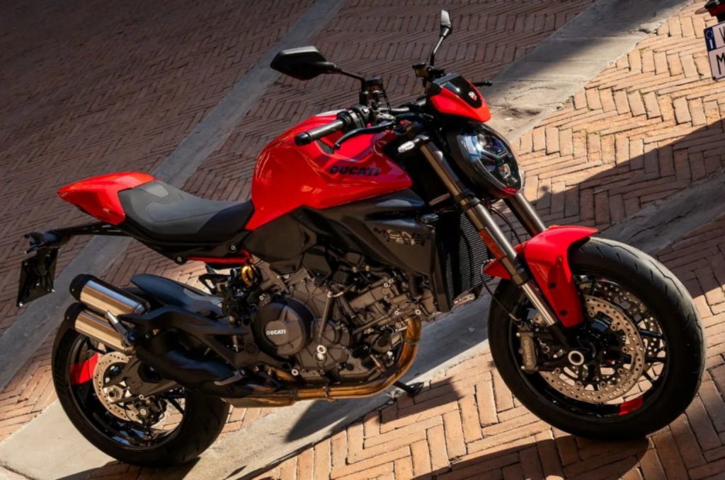 Recensione Ducati Monster 2026: Il test completo su strada Recensione Ducati Monster 2026