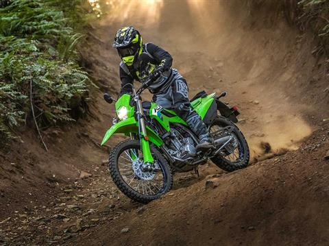 Recensione Kawasaki KLX 300R 2026 III Recensione Kawasaki KLX 300R 2026 III