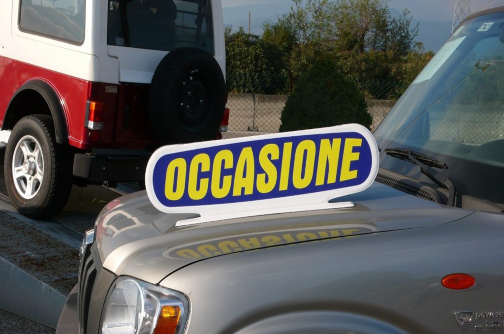 Come verificare un’auto usata: Le App Indispensabili per non sbagliare Come verificare un'auto usata