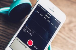 Come registrare una riunione su Teams o Zoom di nascosto Come registrare una riunione su Teams o Zoom di nascosto