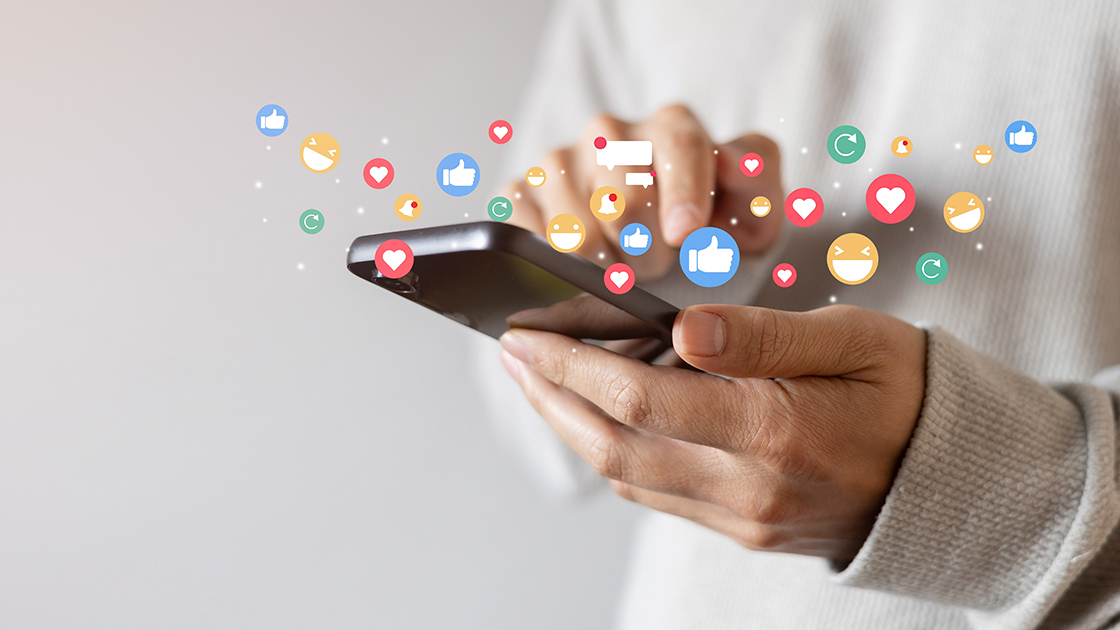 Quanto tempo della tua vita hai già passato a scrollare i social Il calcolatore che fa davvero paura II Quanto tempo della tua vita hai già passato a scrollare i social Il calcolatore che fa davvero paura II
